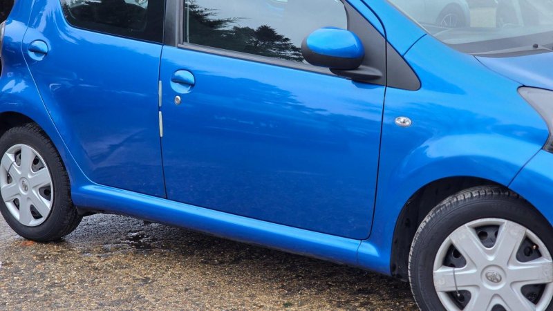 TOYOTA AYGO