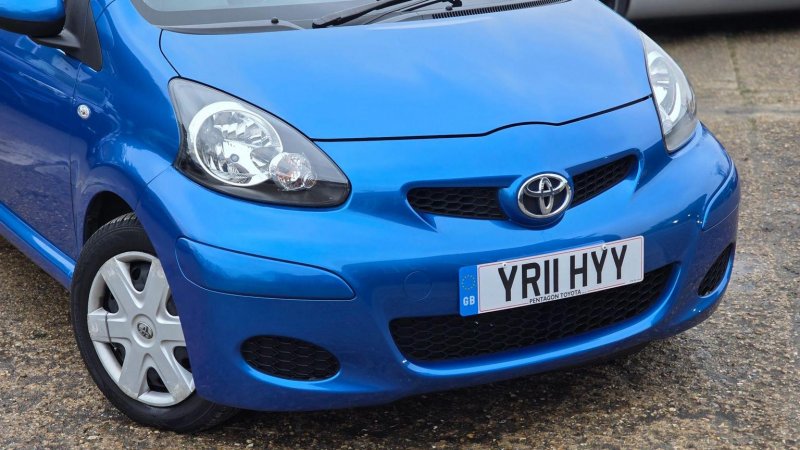TOYOTA AYGO