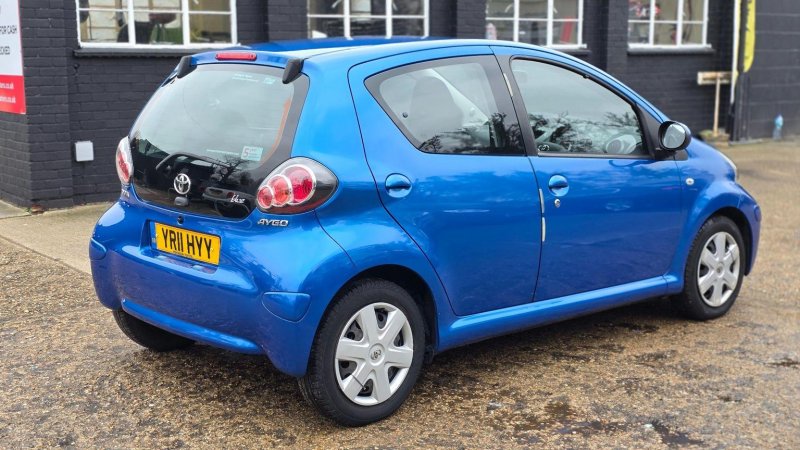 TOYOTA AYGO