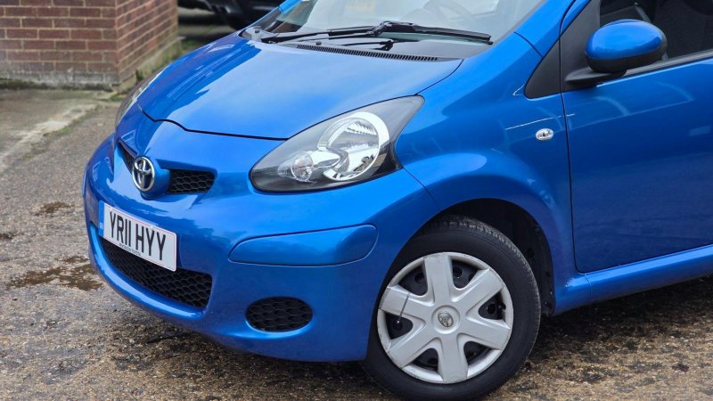 TOYOTA AYGO