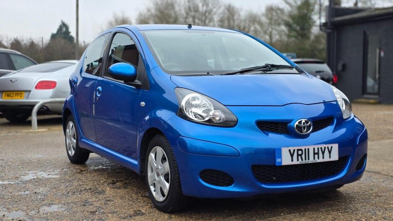 TOYOTA AYGO