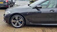 BMW 6 SERIES