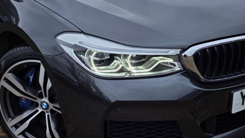BMW 6 SERIES