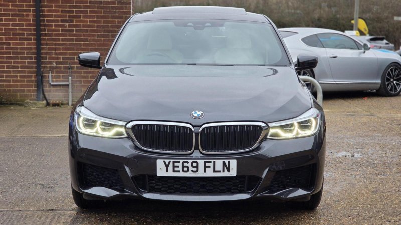 BMW 6 SERIES