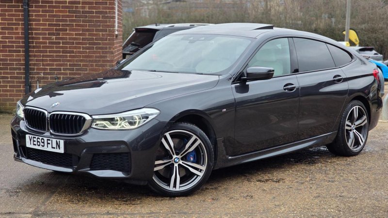 BMW 6 SERIES