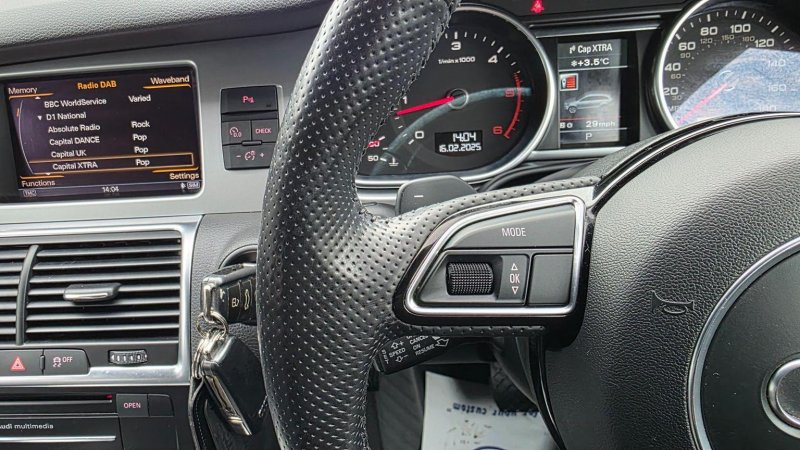 AUDI Q7