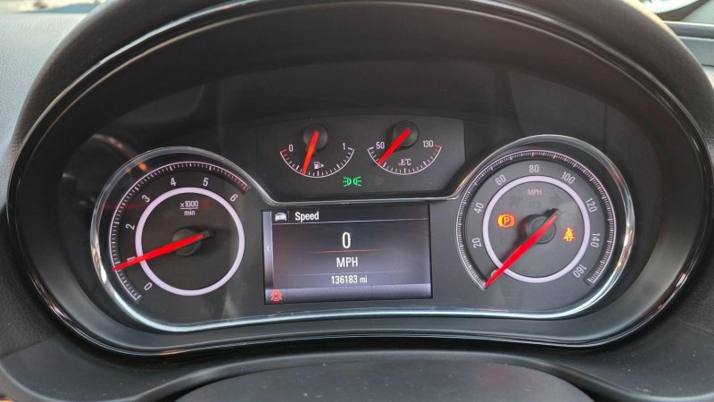 VAUXHALL INSIGNIA