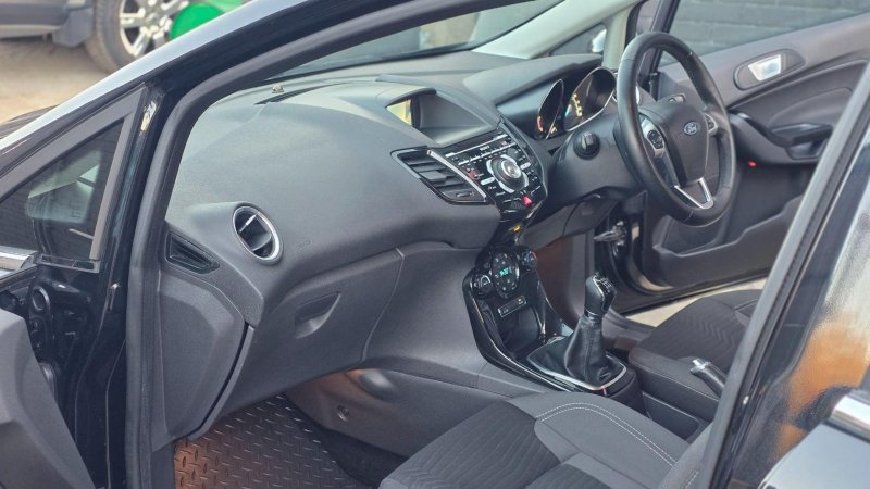 FORD FIESTA