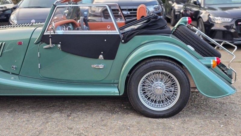 MORGAN PLUS 4