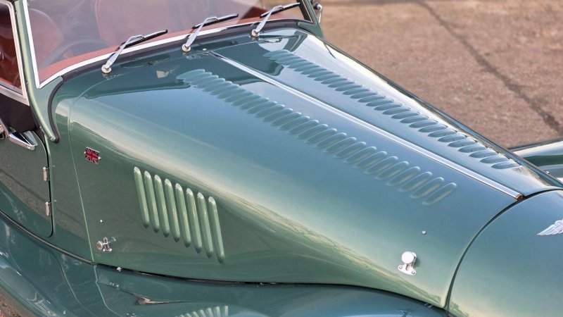 MORGAN PLUS 4