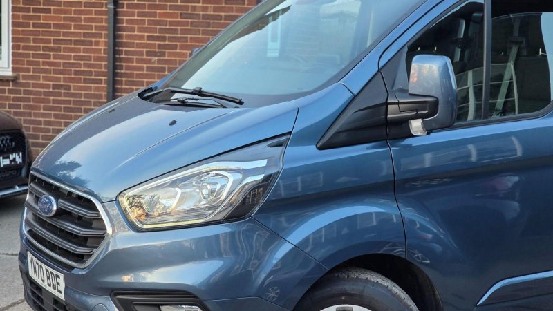 FORD TRANSIT CUSTOM