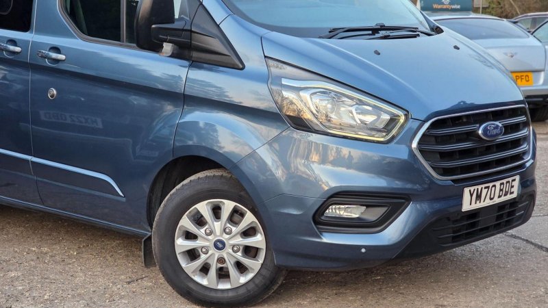FORD TRANSIT CUSTOM