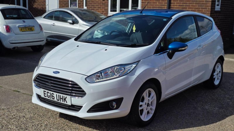 FORD FIESTA