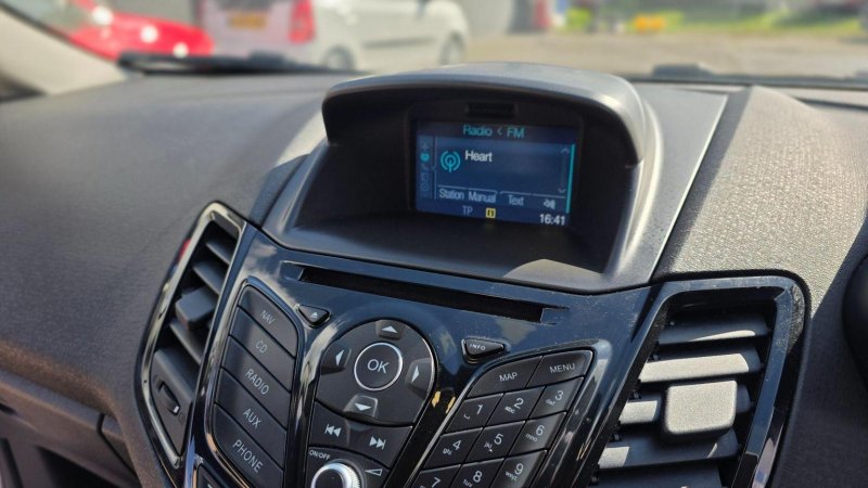 FORD FIESTA