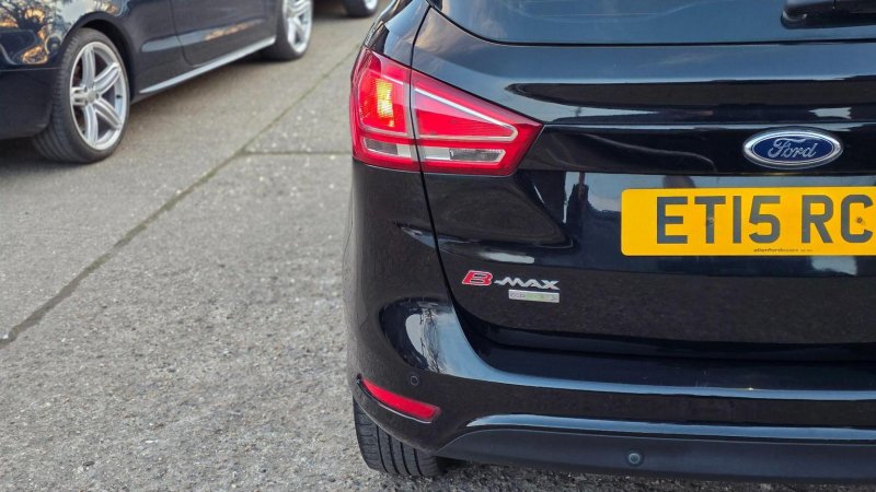 FORD B-MAX
