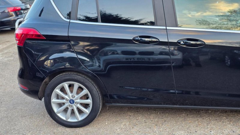 FORD B-MAX