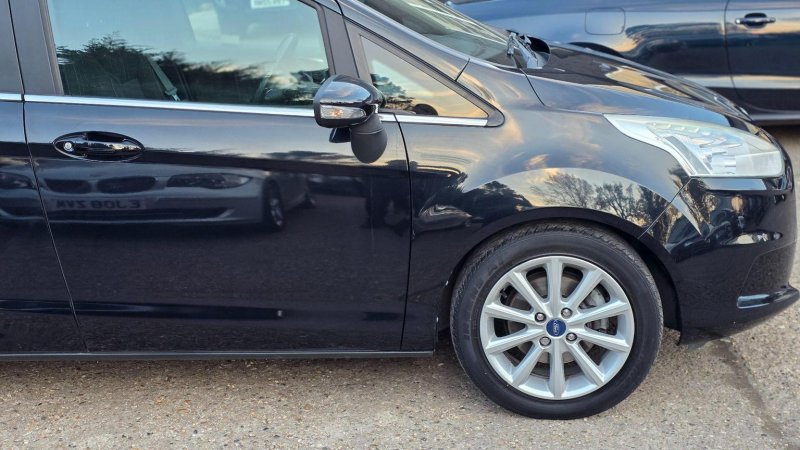 FORD B-MAX