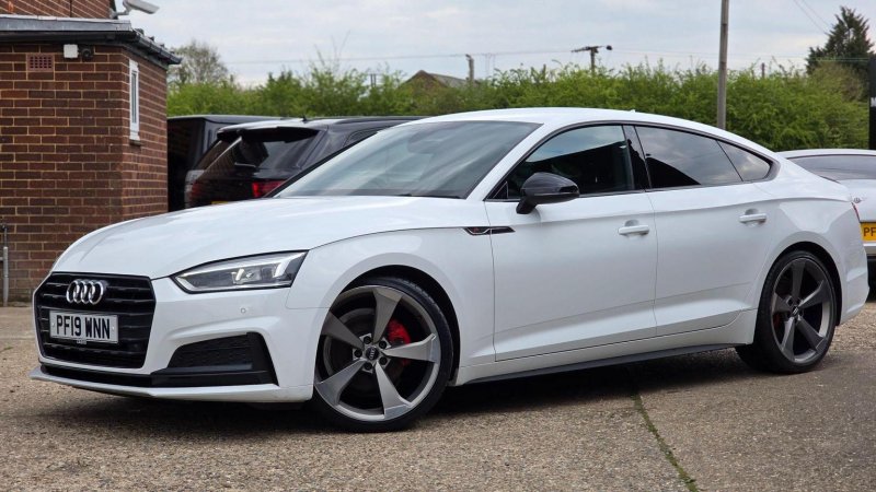 AUDI A5