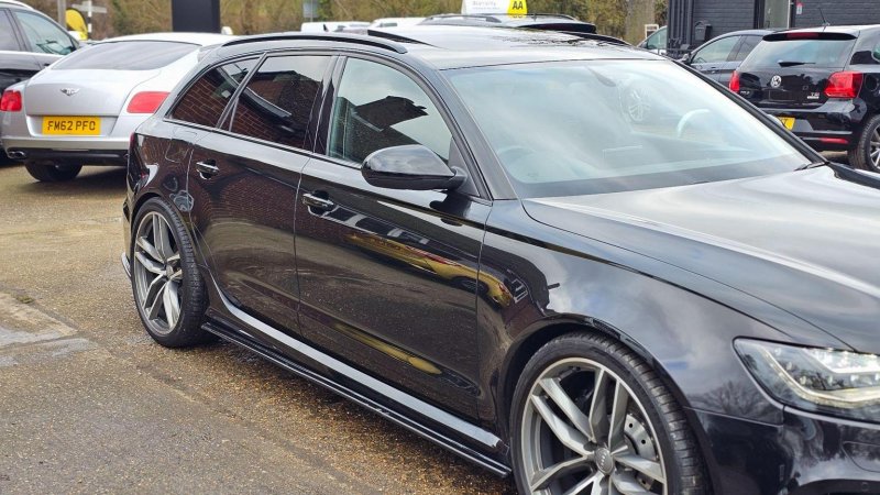 AUDI RS6