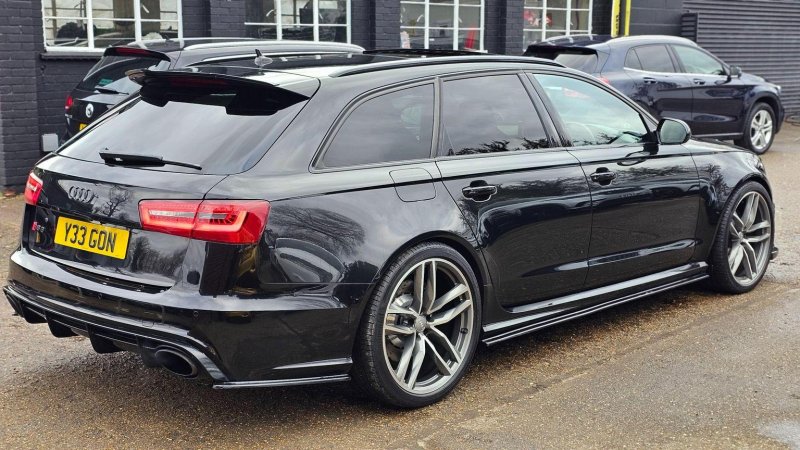 AUDI RS6