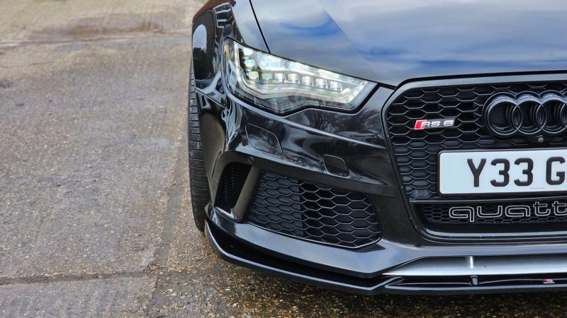 AUDI RS6