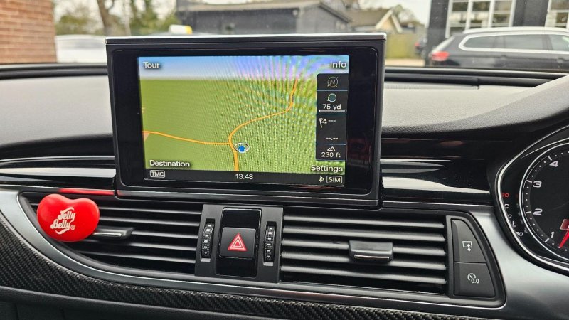 AUDI RS6