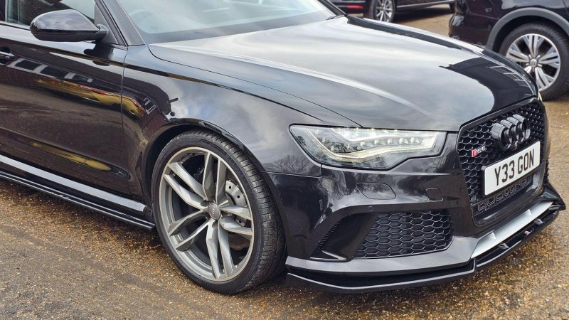 AUDI RS6