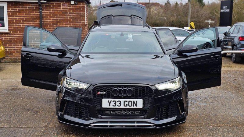 AUDI RS6